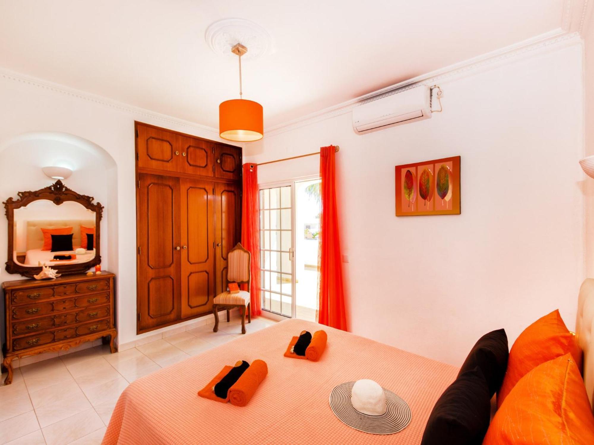 Charming Villa In Albufeira With Private Pool Eksteriør bilde